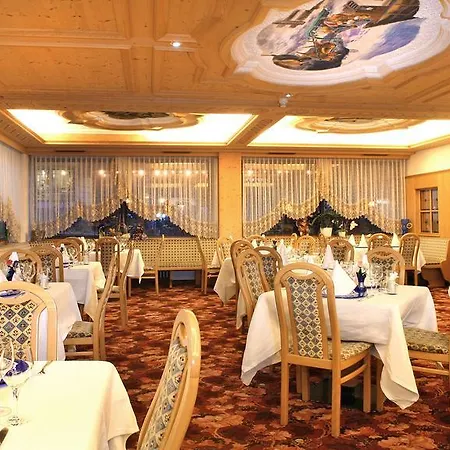 Hotel Des Alpes Selva di Val Gardena
